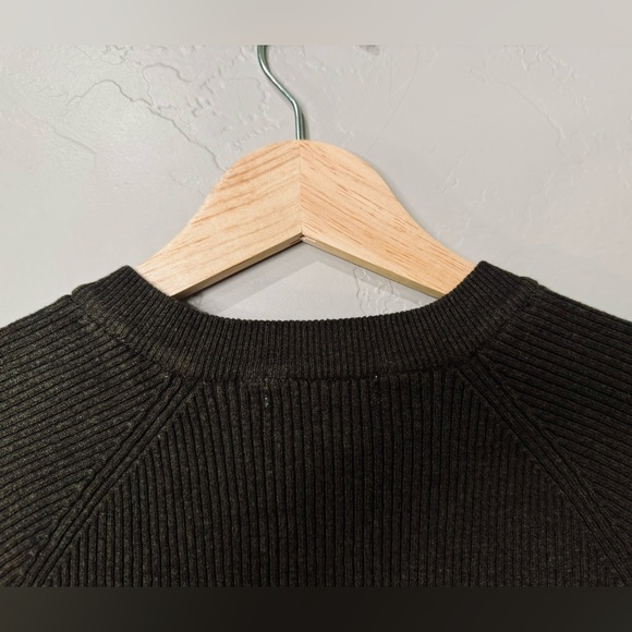 Ribbed Sweater Button-Trim Cotton-Blend Knit Long Sleeve Top Hunter green SZ XS - Picture 4 of 16